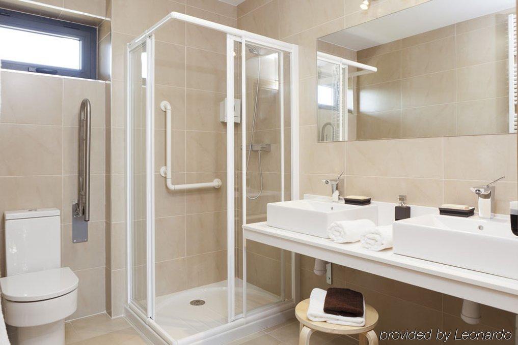 Apartahotel Jardines De Aristi Vitoria